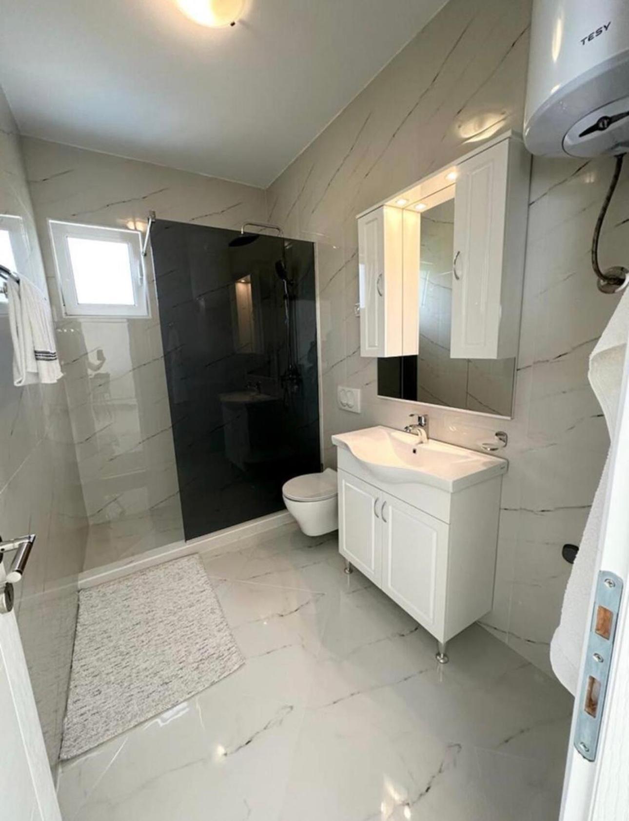 Villa Holiday Apartments Бар Экстерьер фото